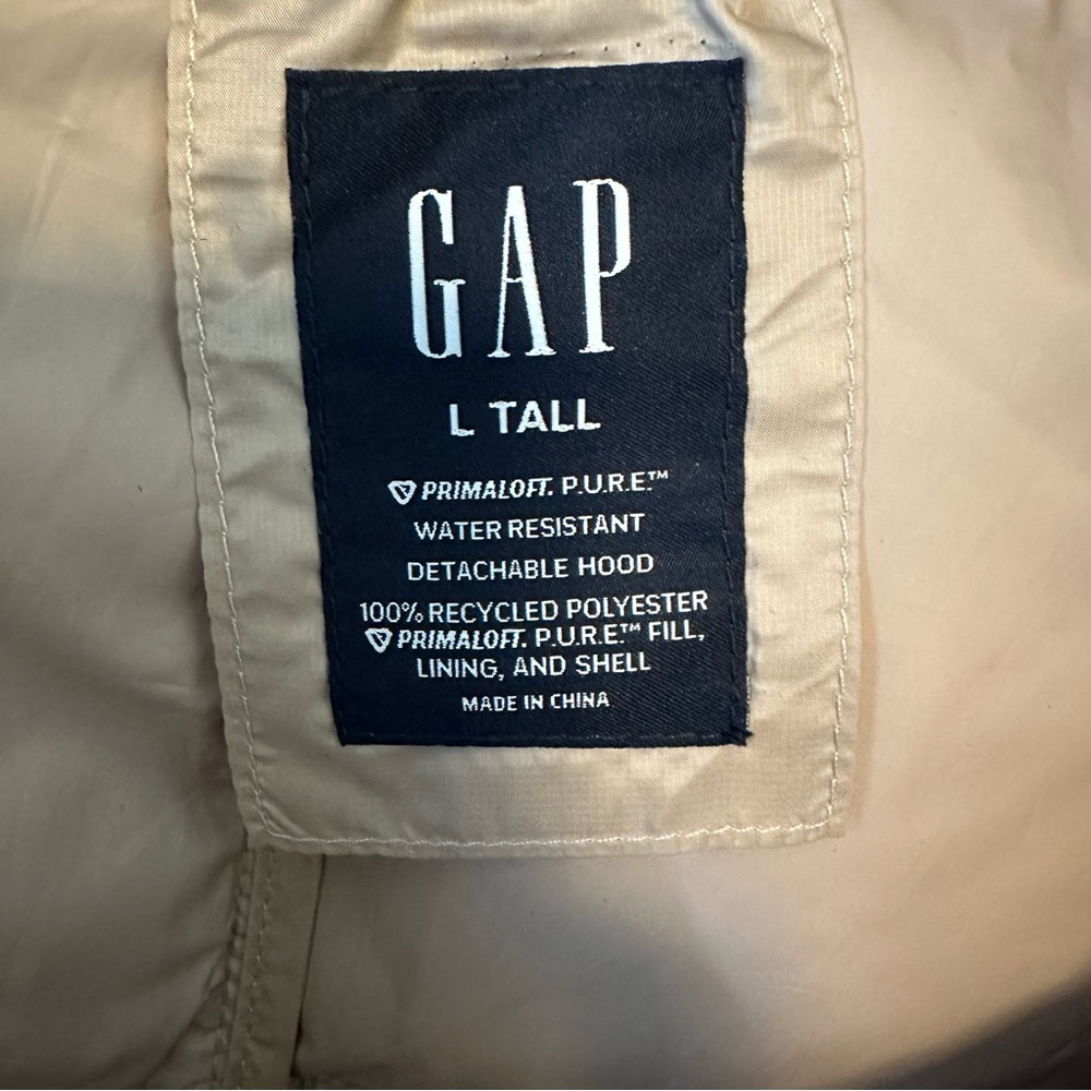 Gap Puffer Jacket - image 4